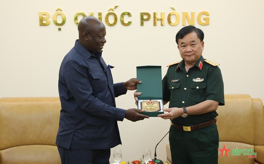 Việt Nam- Namibia chia sẻ nhận thức chung về tiềm năng hợp tác quốc phòng song phương